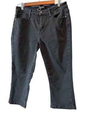 Judy Blue Black Straight-Leg Capri Fit Stretch Jeans 9 29